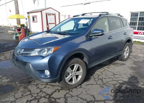 2013 Toyota Rav4 Xle z USA, uszkodzony, nr VIN JTMRFREV0D5016528